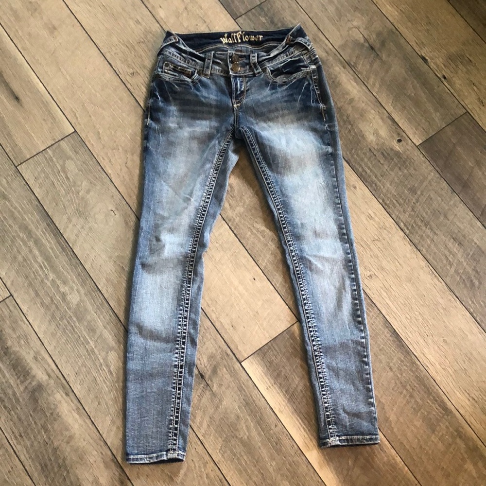 Wallflower Jeans